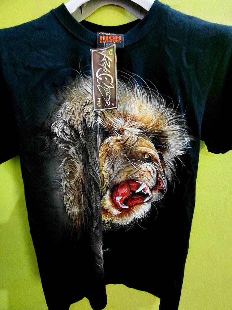 Lion Graphic Tee - Black