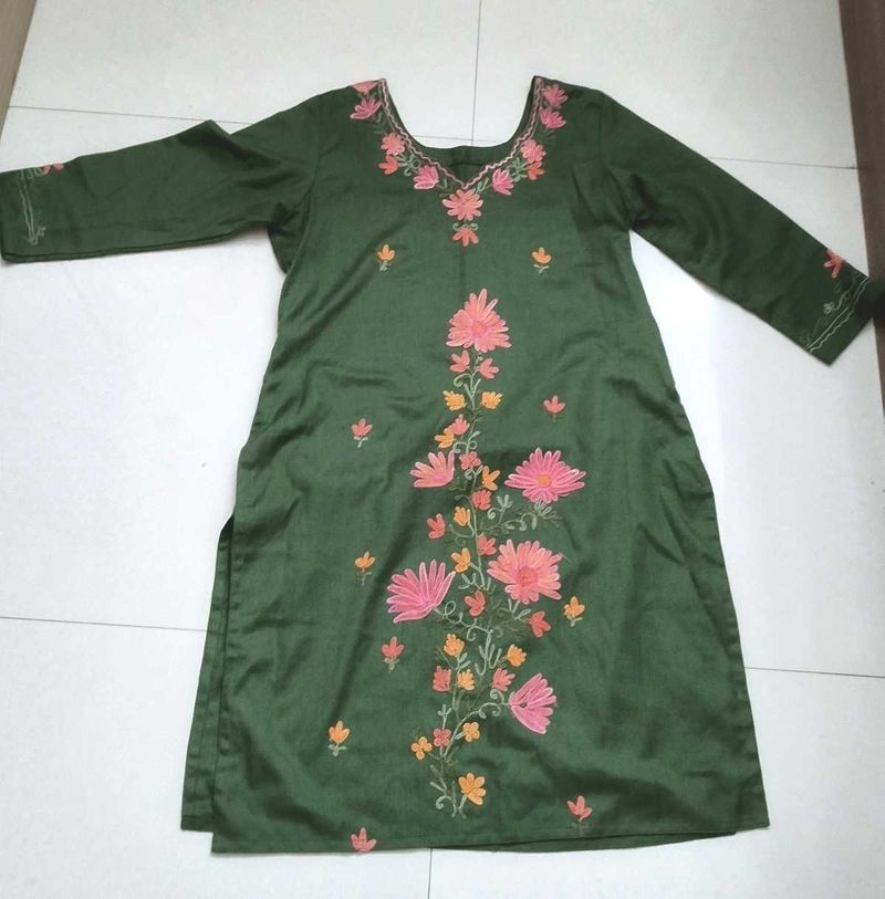 Kashmiri Salwar Suit