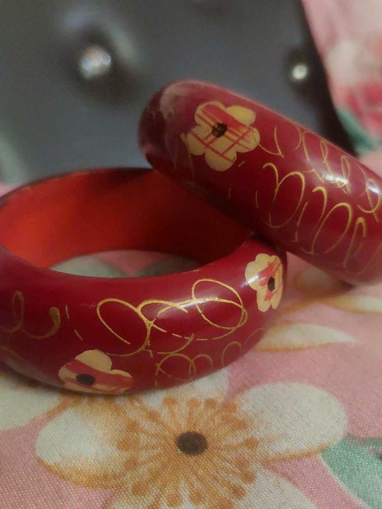 Red &amp; Gold Bangle Set