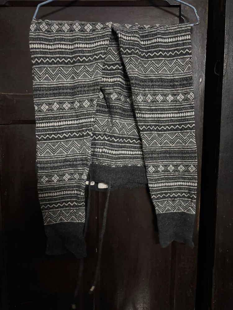 Patterned woollen Leggings