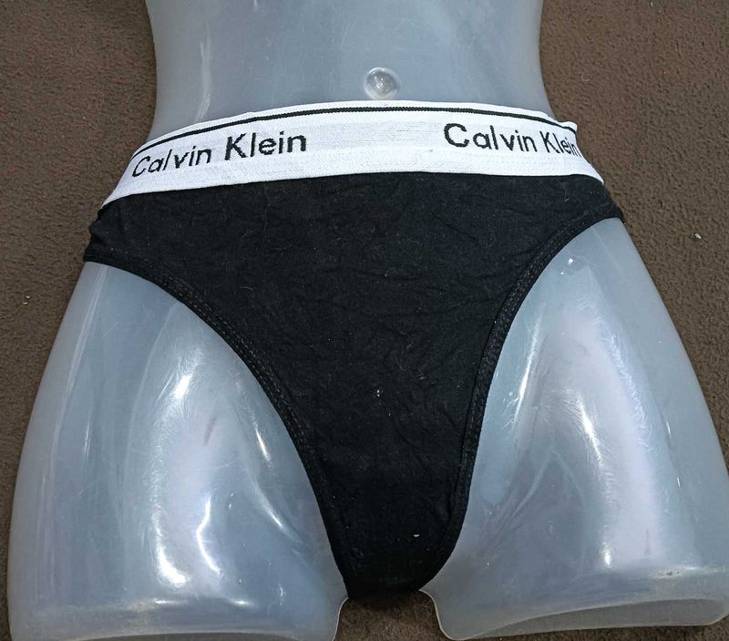 Calvin Klein Briefs🔥 28,30