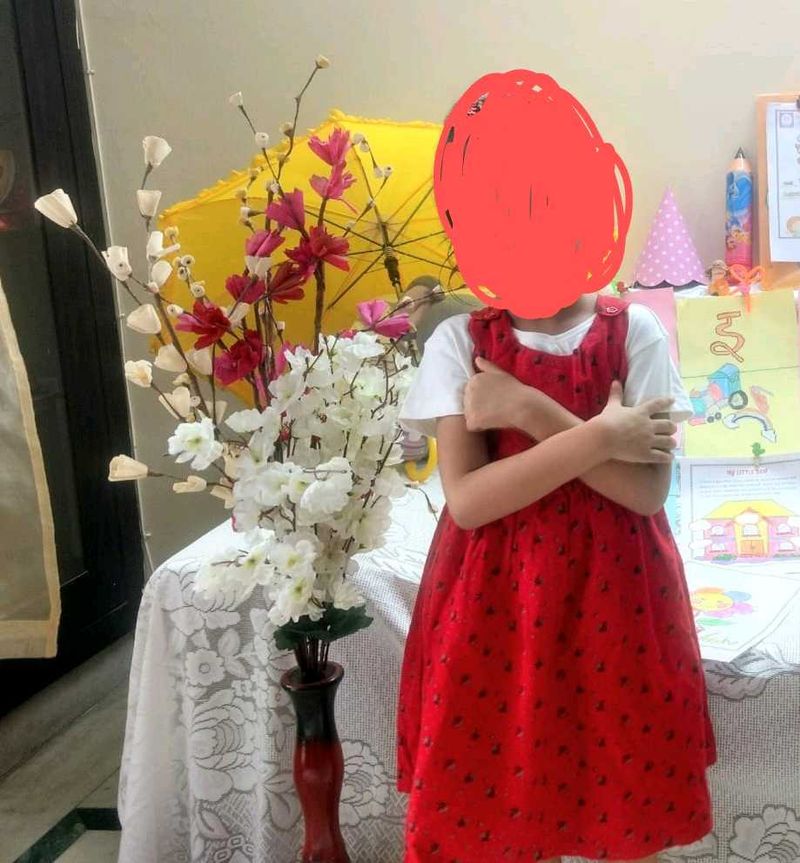 Red frock for 4-5 years old Babyhug