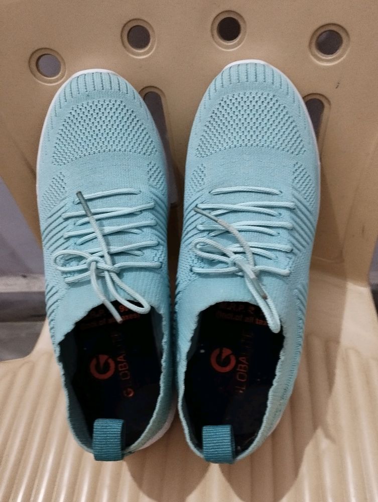 Offer 🔥Shoes ( Dustless, Comfortable)