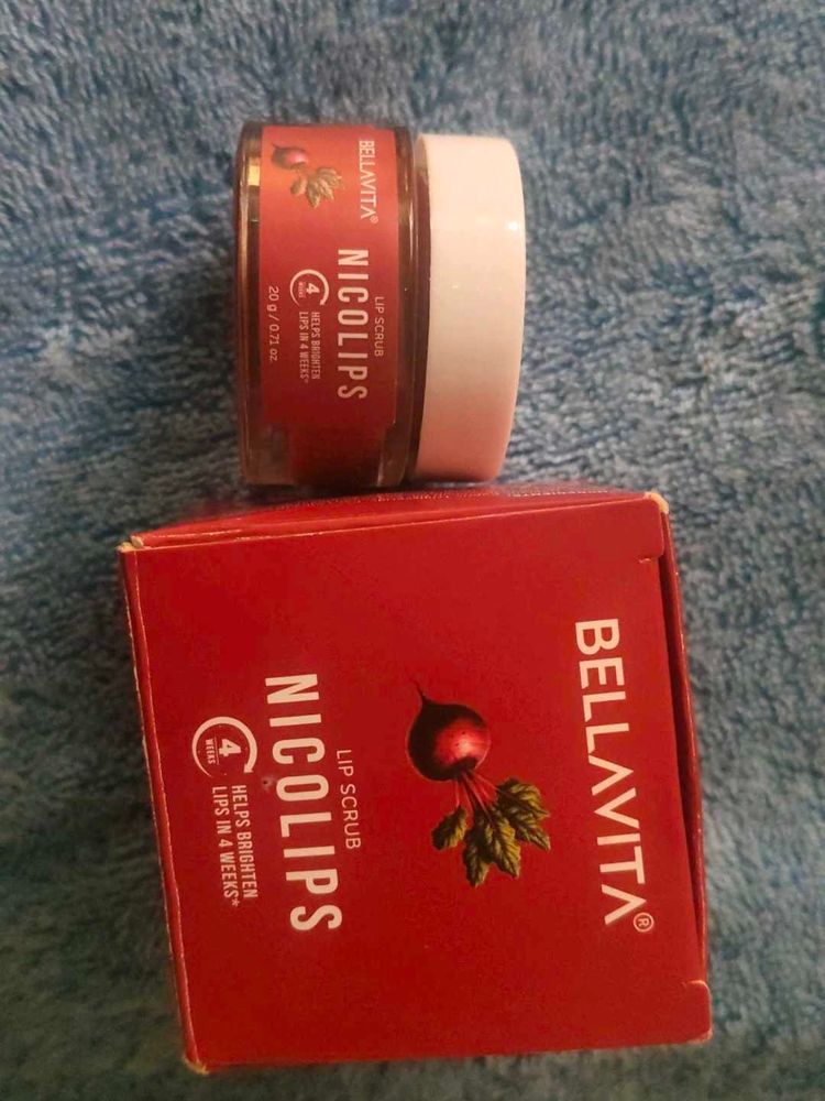 Bella Vita Nicolips Lip Scrub