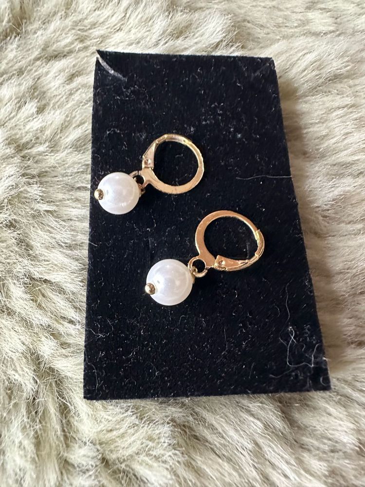 Pearl Drop Earrings