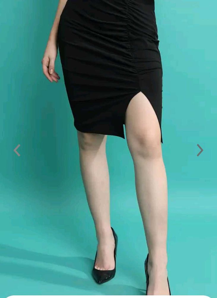 Black Side-slit Pencil Skirt