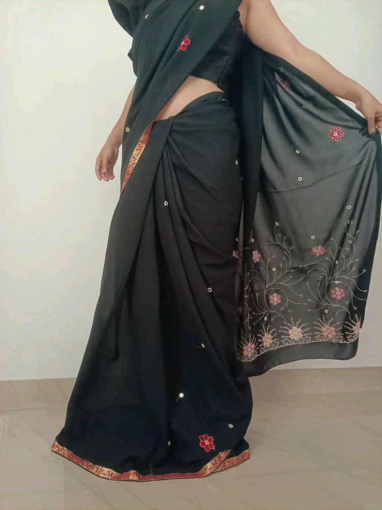 Simple And Easy To Carry Saree