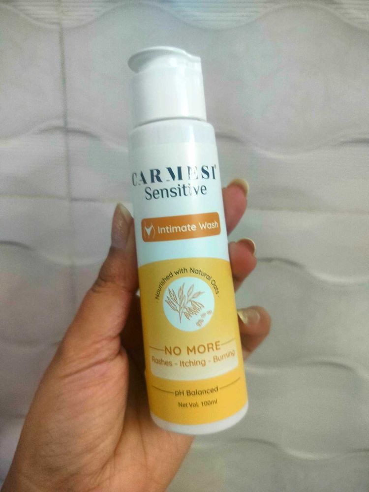 Carmesi Sensitive Intimate Wash 100ml