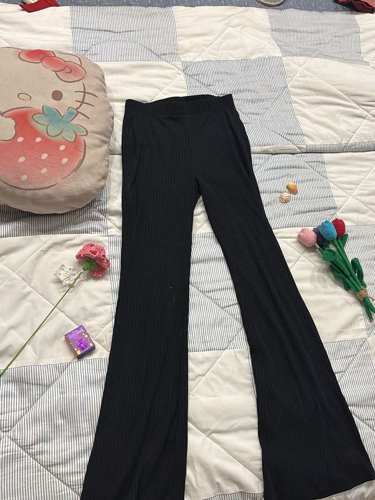 Black Ribbed Flare Leggings
