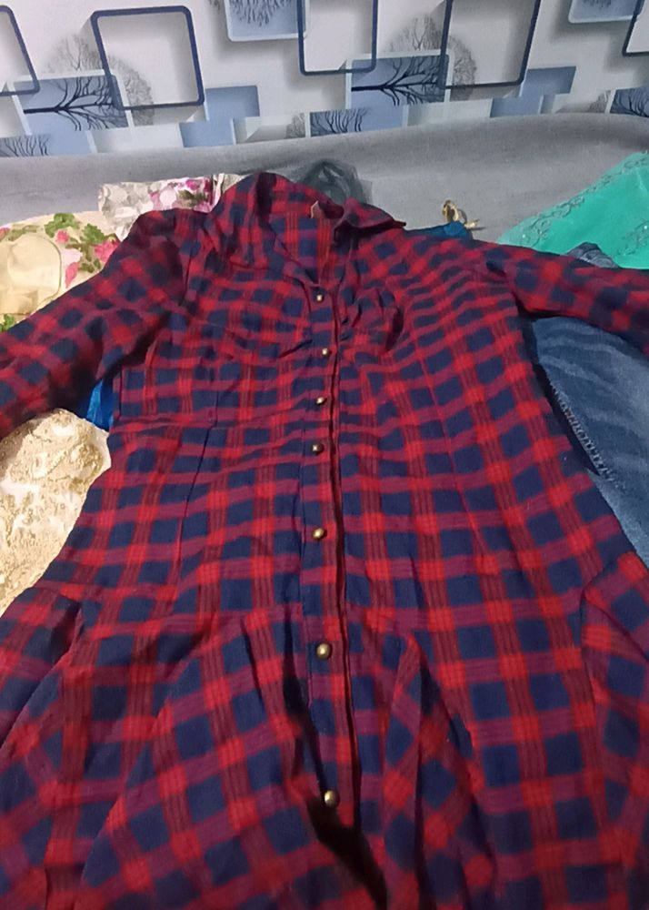 Women&#39;s Red Checked Frock