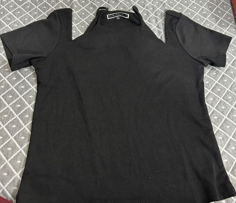 Chic Black Cold Shoulder Top
