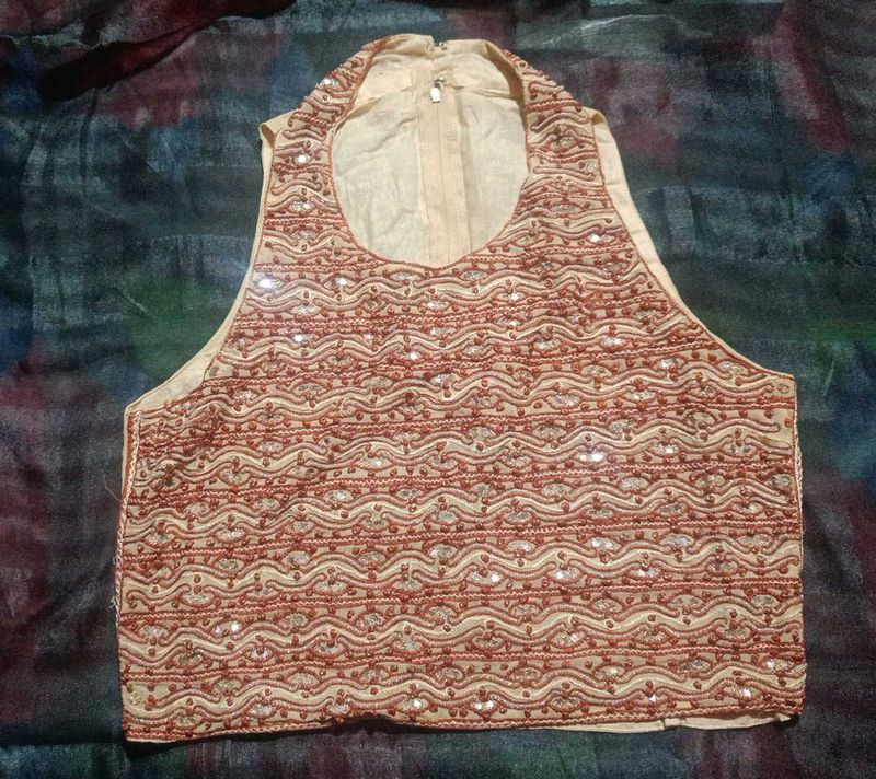 Embroidered Sleeveless Blouse