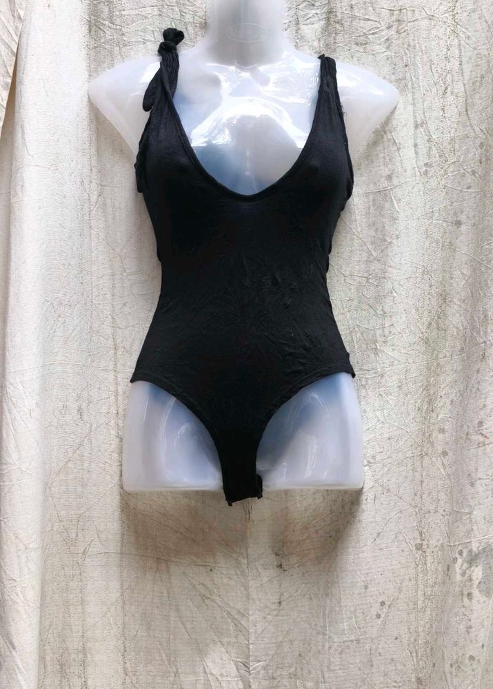 10277. Black Bodysuit