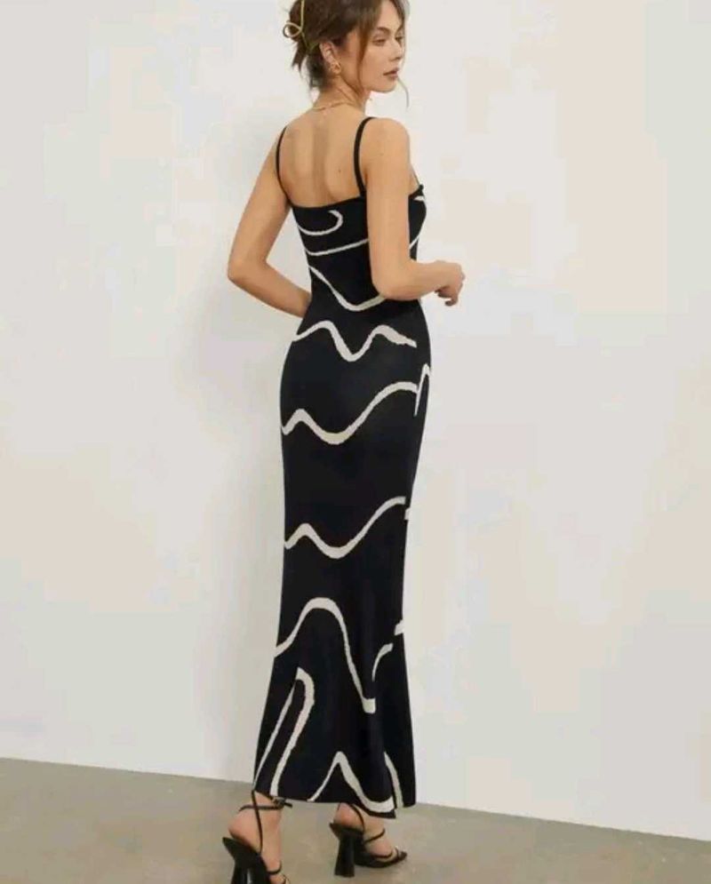 Chic Black Maxi Dress