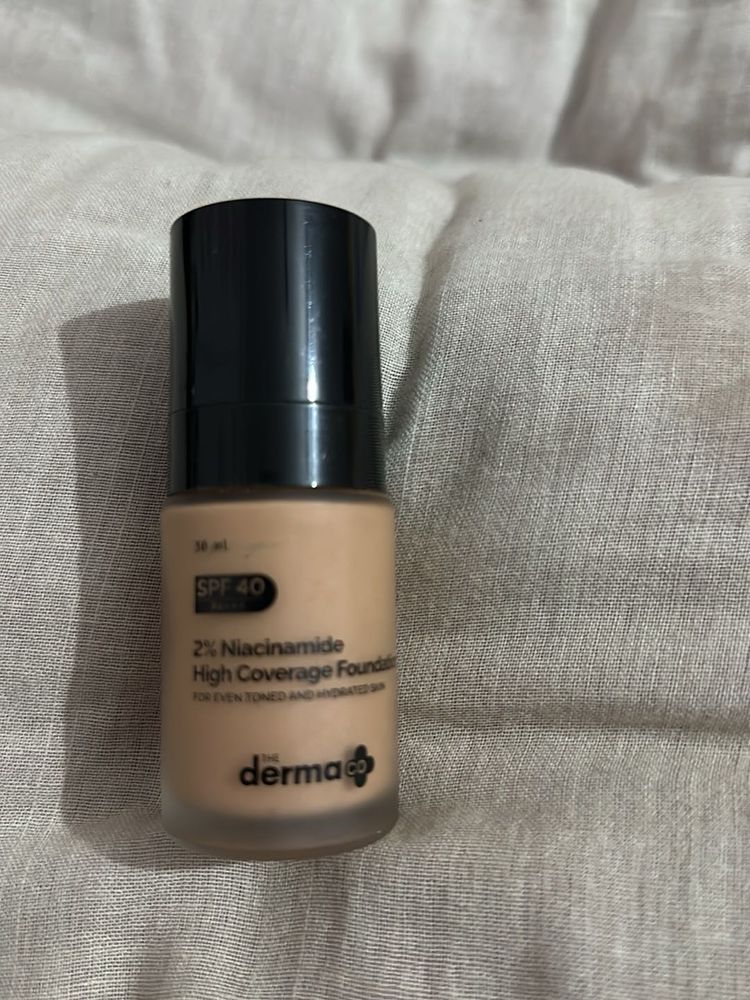 Derma Co Foundation SPF 40