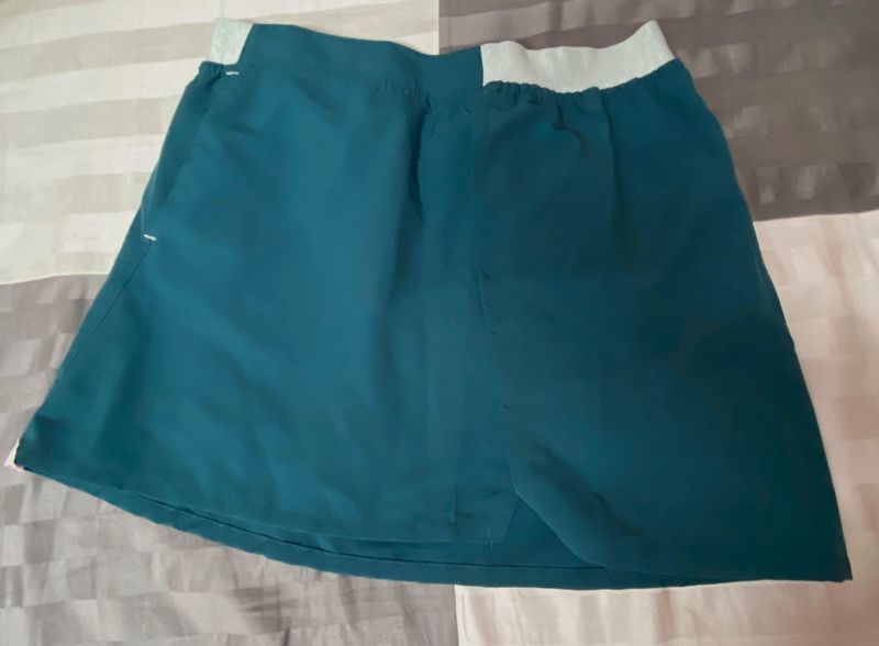 Teal Skort decathalon