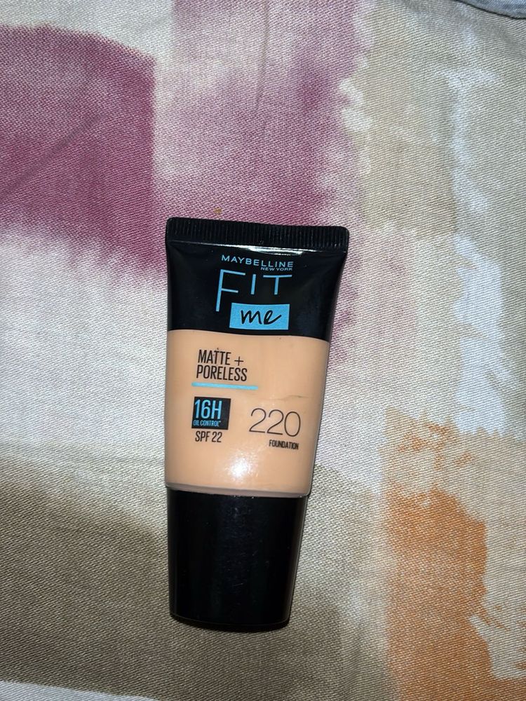Maybelline Fit Me Foundation