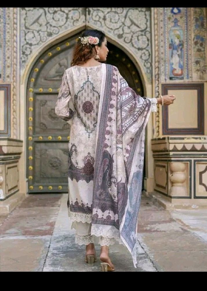 Pakistani Suit