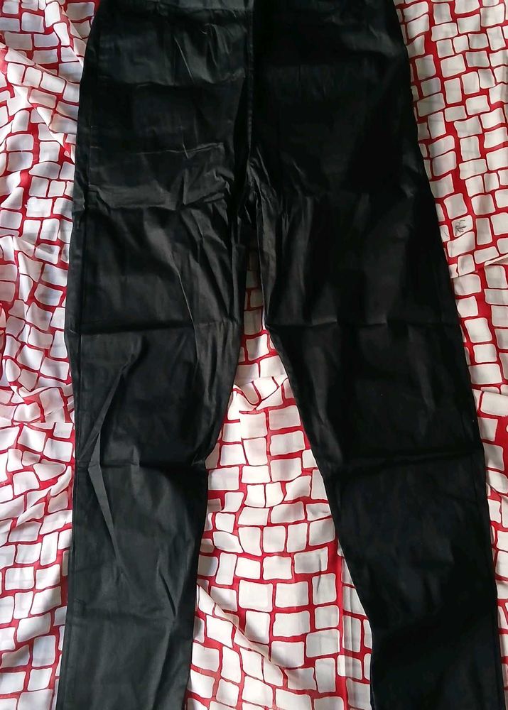 ✨Girls’ Black Slim-Fit Pant–Stylish &amp; Comfortable