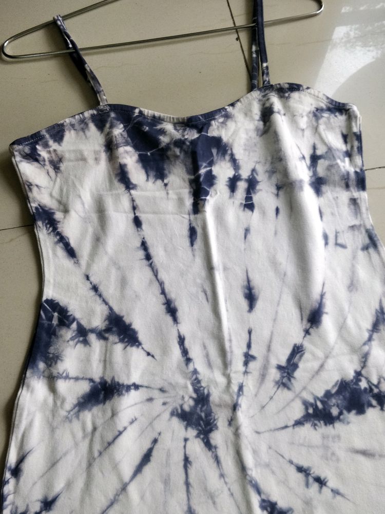 H&amp;M Bodycon Dress 🌀