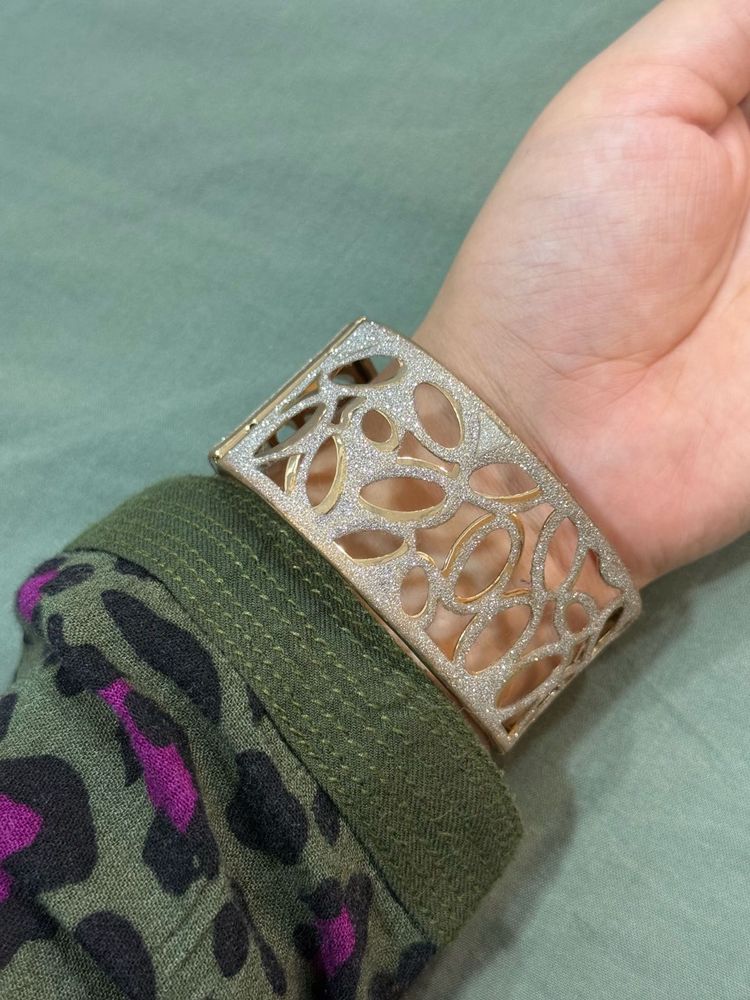 Shimmery Bangle