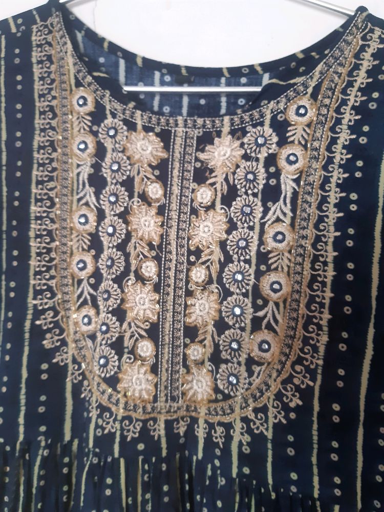 Long Cotton Dress With Embrodary Neck Flore Lenth