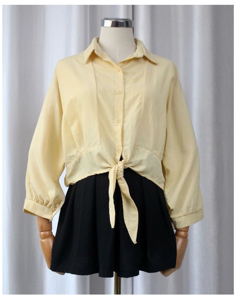 Cute Tie-Front Top