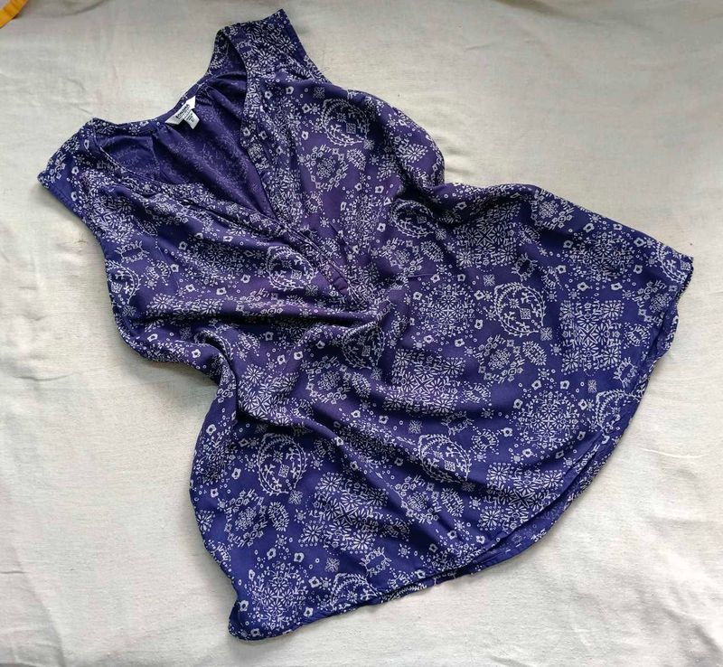 Your Go-to Desi Tunic 🌌🪕🪷