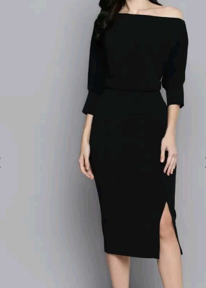 Black Side Slit Modi Dress