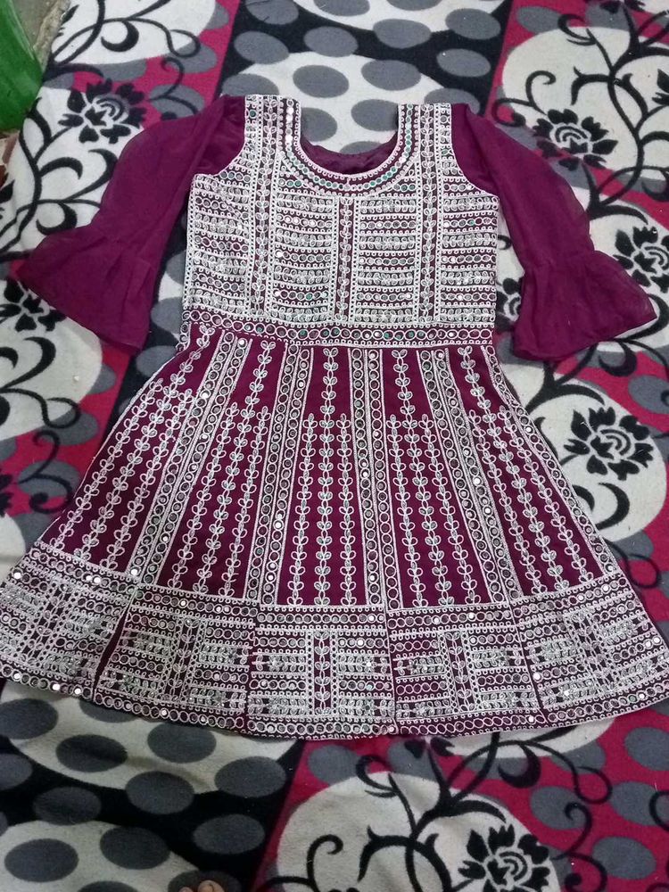 Embroidered Kurta Set