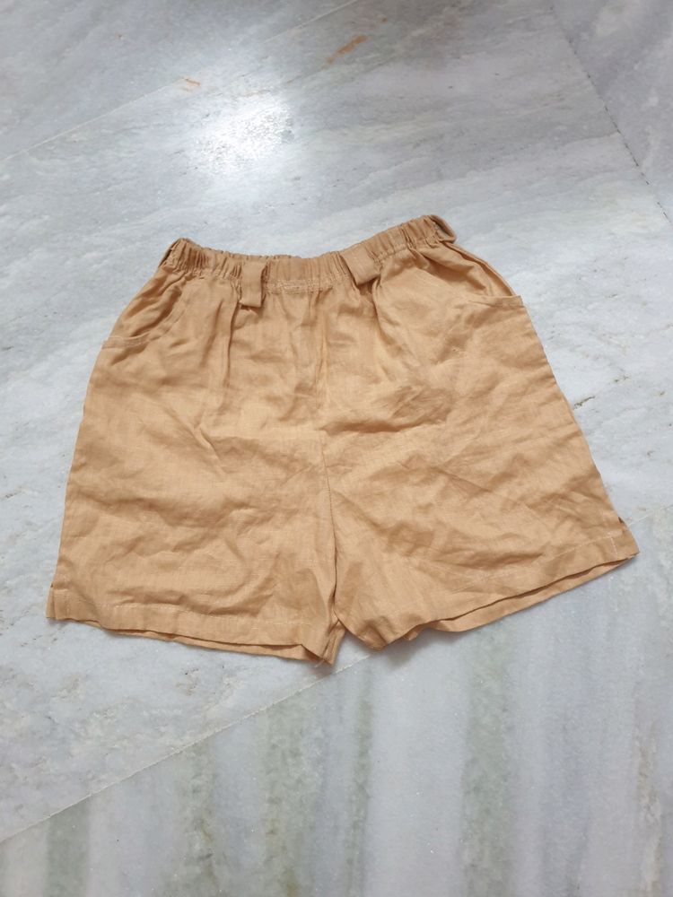 Khaki Casual Cotton Shorts With Belt