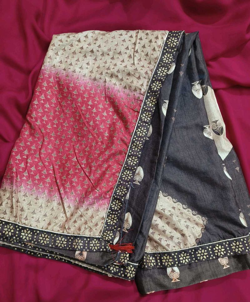 Elegant printed &amp; lace border Saree