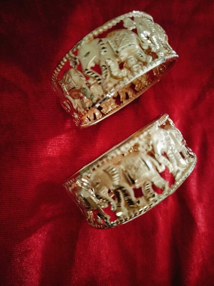 Gold Look Artificial Kade( Bangles)