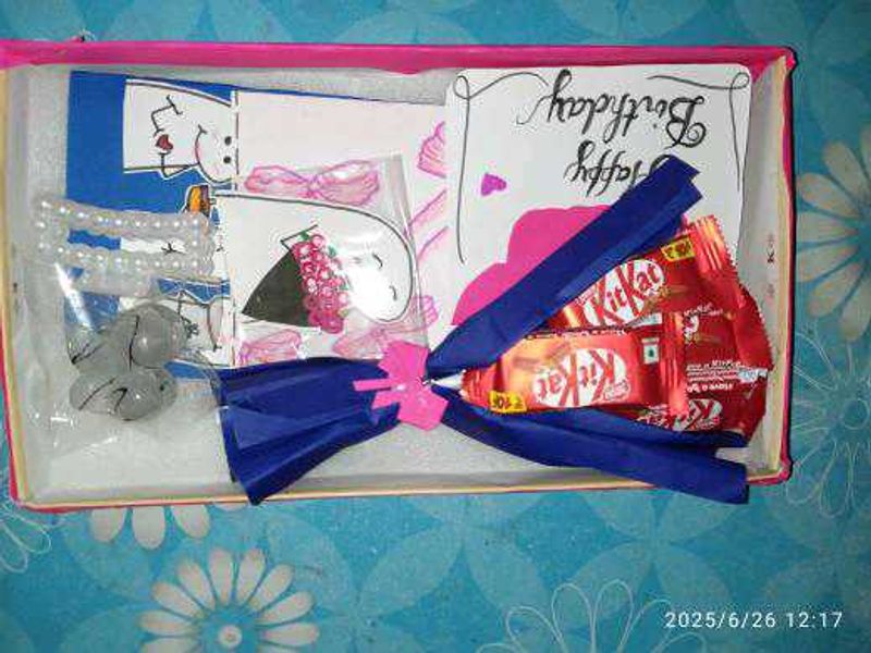 Customize Gift Hamper