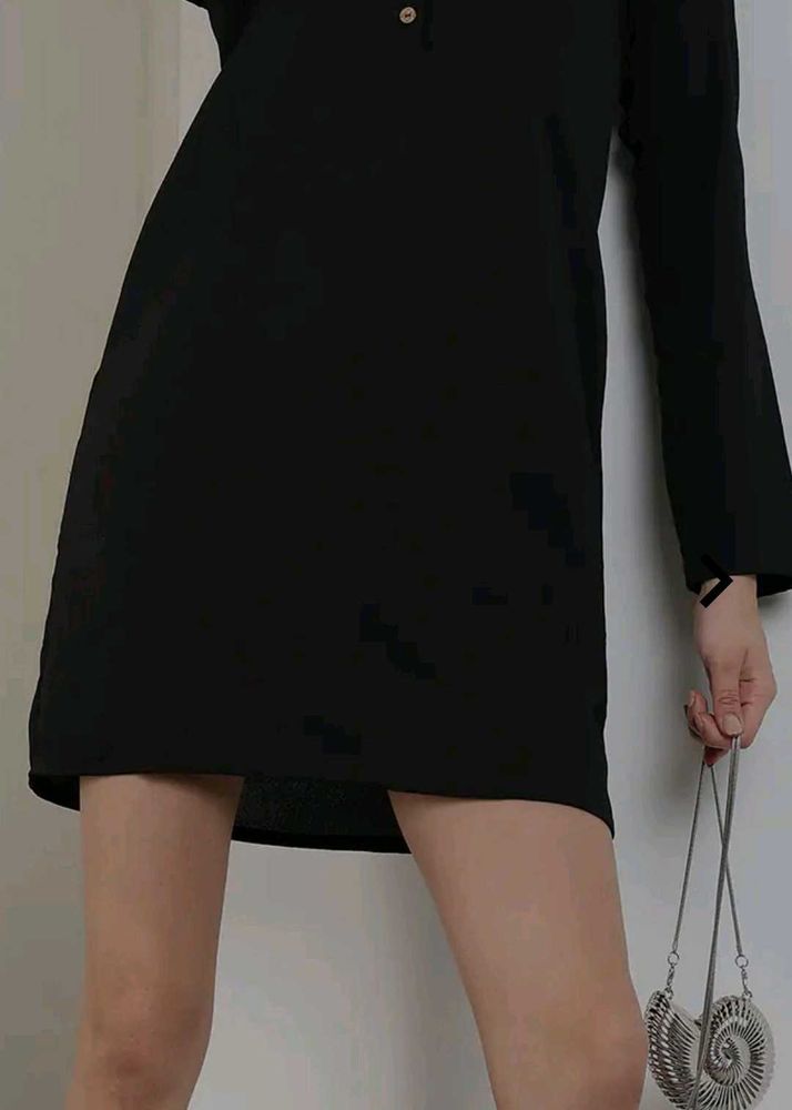 Chic Black Dress
