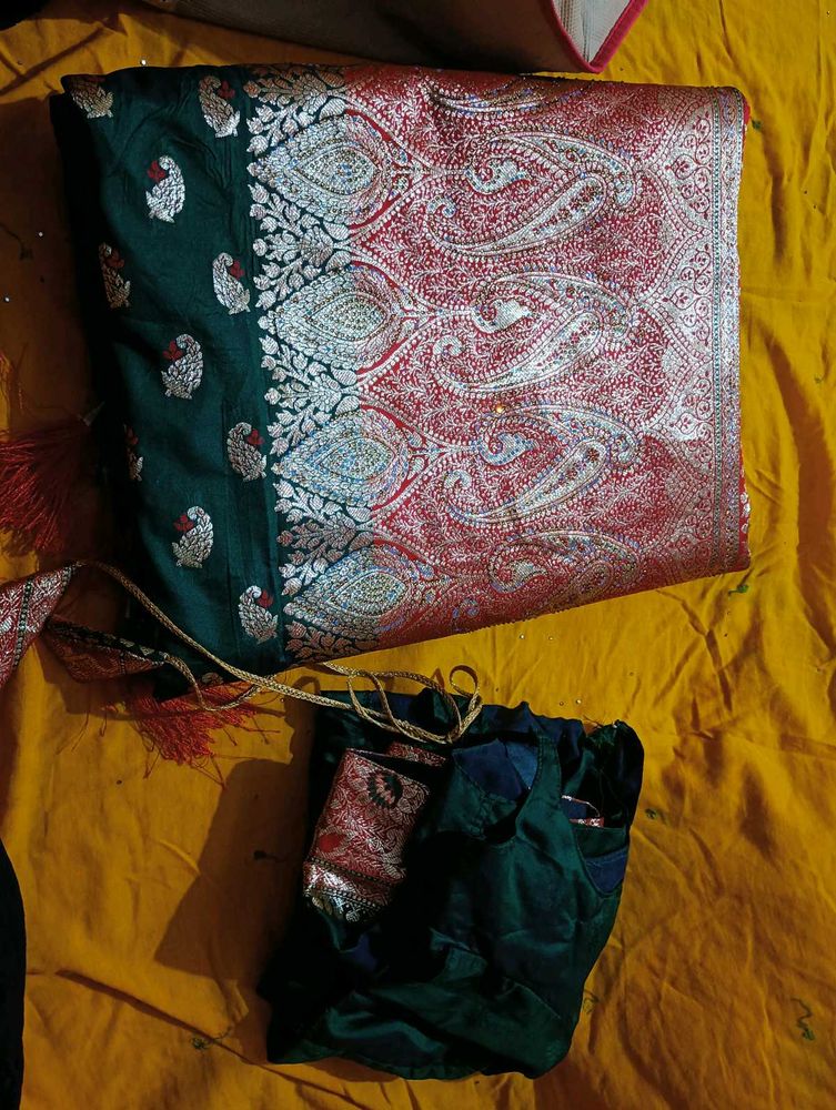 New Banarsi Silk Zari Saree With Stitched Blouse