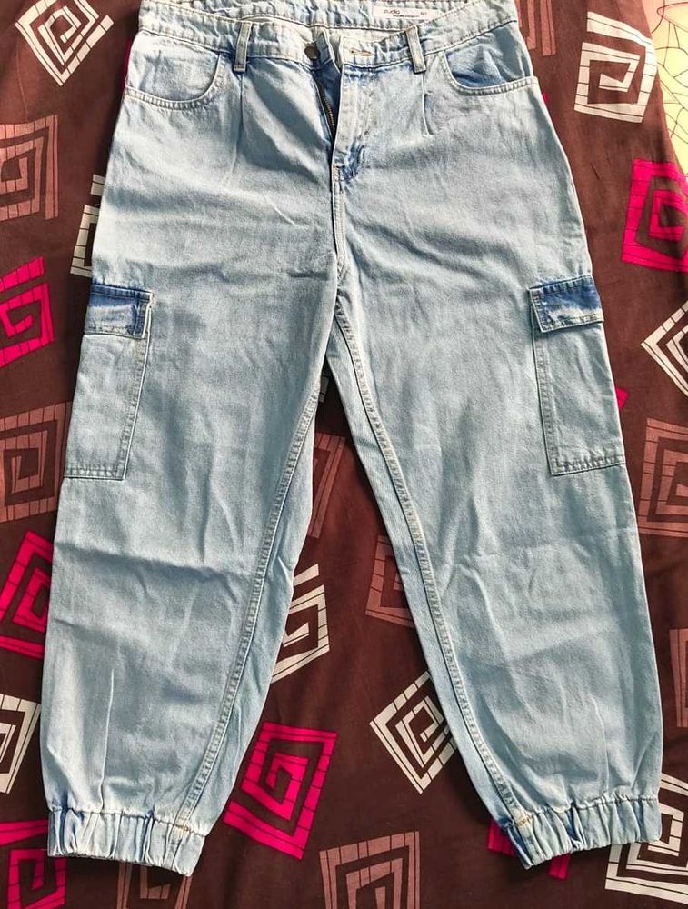 Cargo Jeans