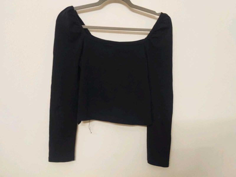Black Long Puff Sleeve Top