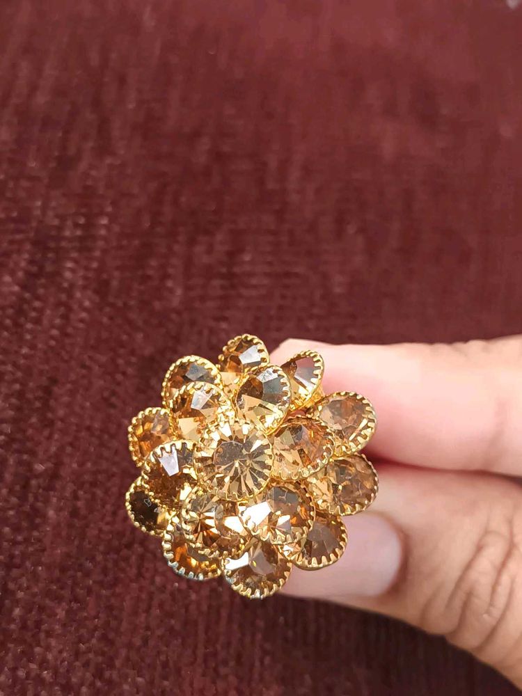 Statement Flower Ring