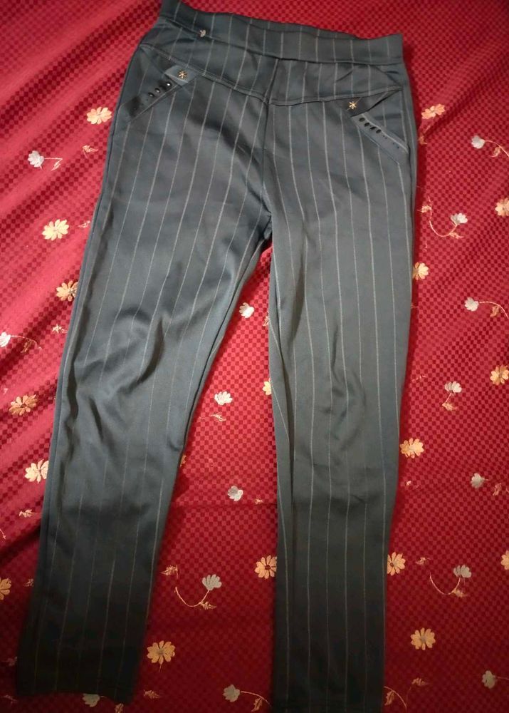 Pants With Pockets