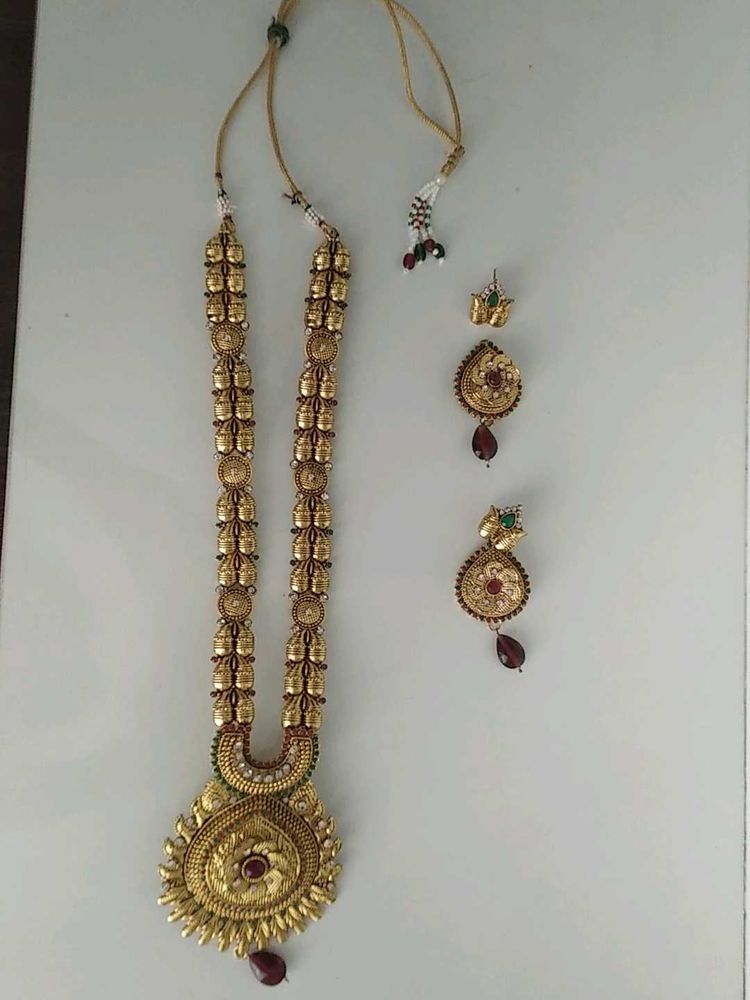 Gold Necklace and Earrings Set