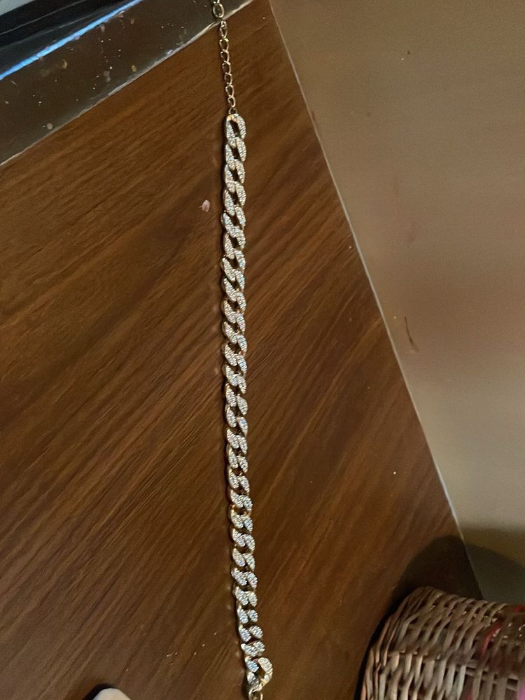 Sparkling Chain Necklace