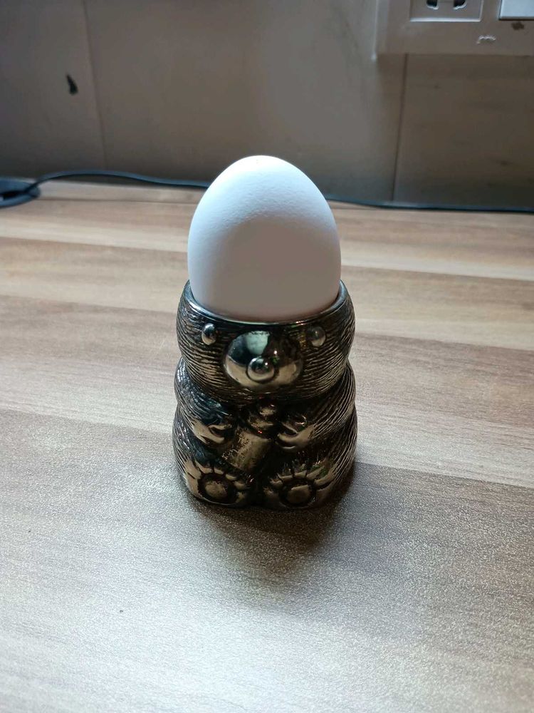 Vintage Silver Plated Egg Bear Holder