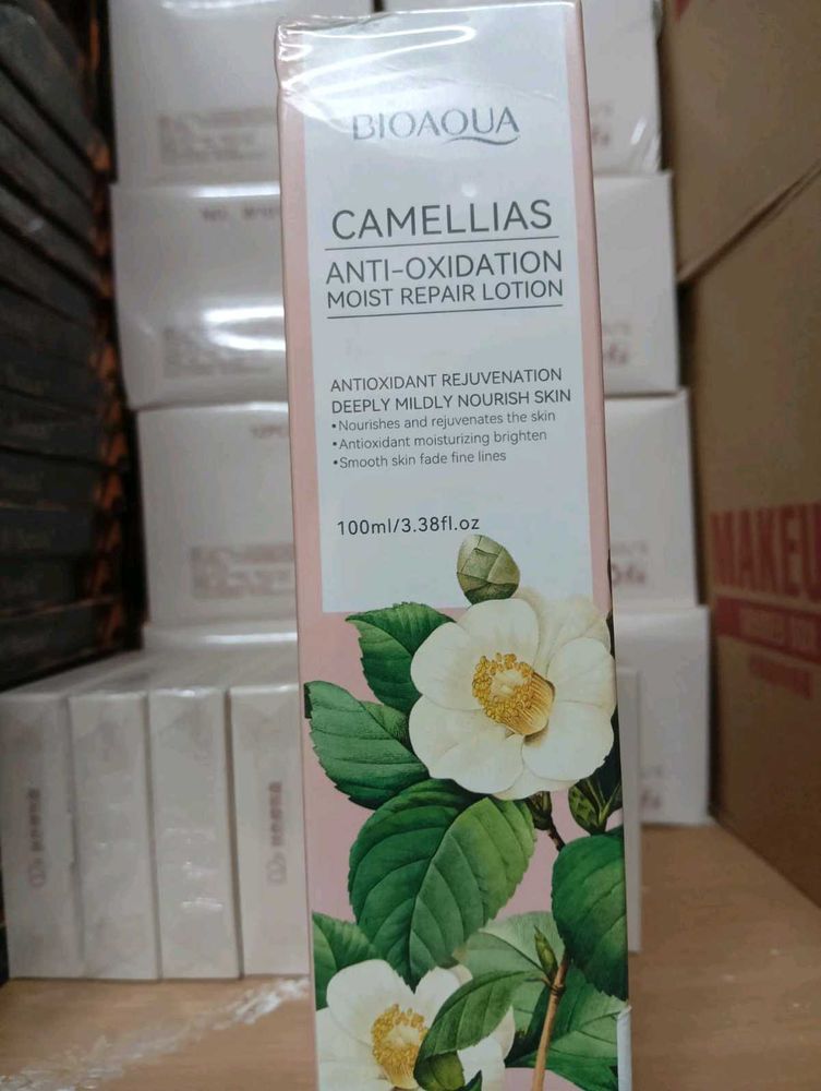 BIOAQUA Camellias  skin whitening Lotion