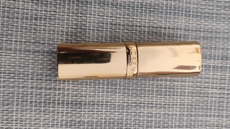 L&#39;Oreal Paris Color Riche Satin Lipstick