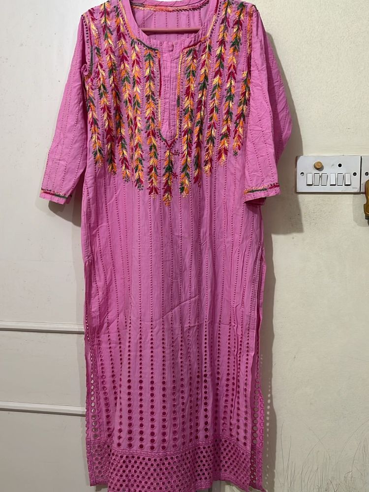 Chikankari kurti