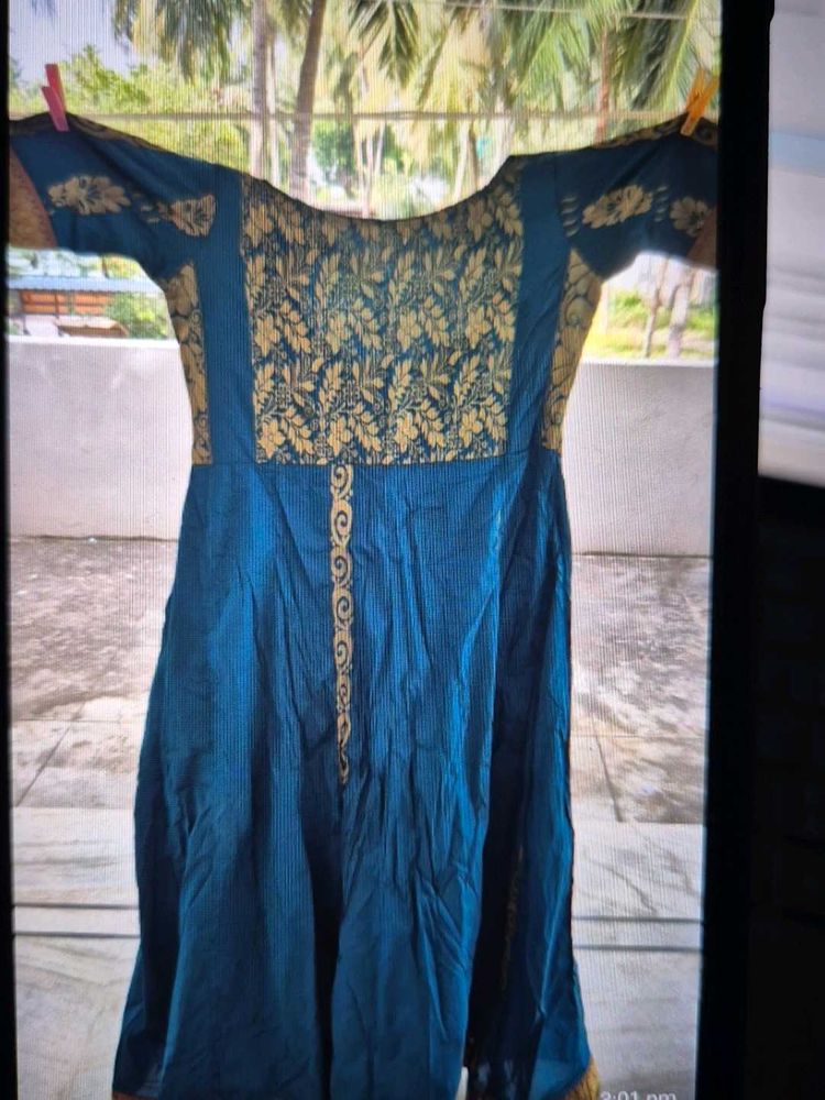 Elegant Blue &amp; Gold gown