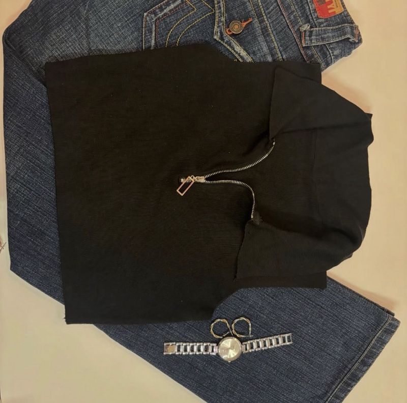 Black Zip-Up Top