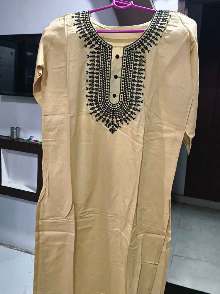 a embroidery kurta