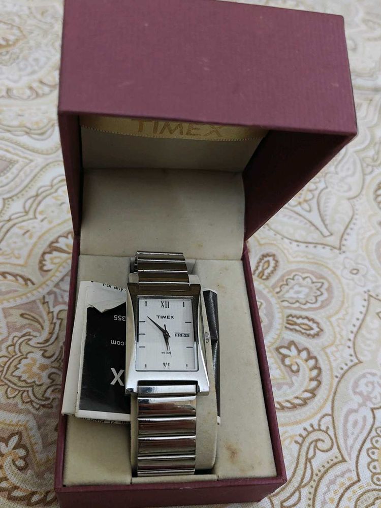 Men Timex Silver Watch